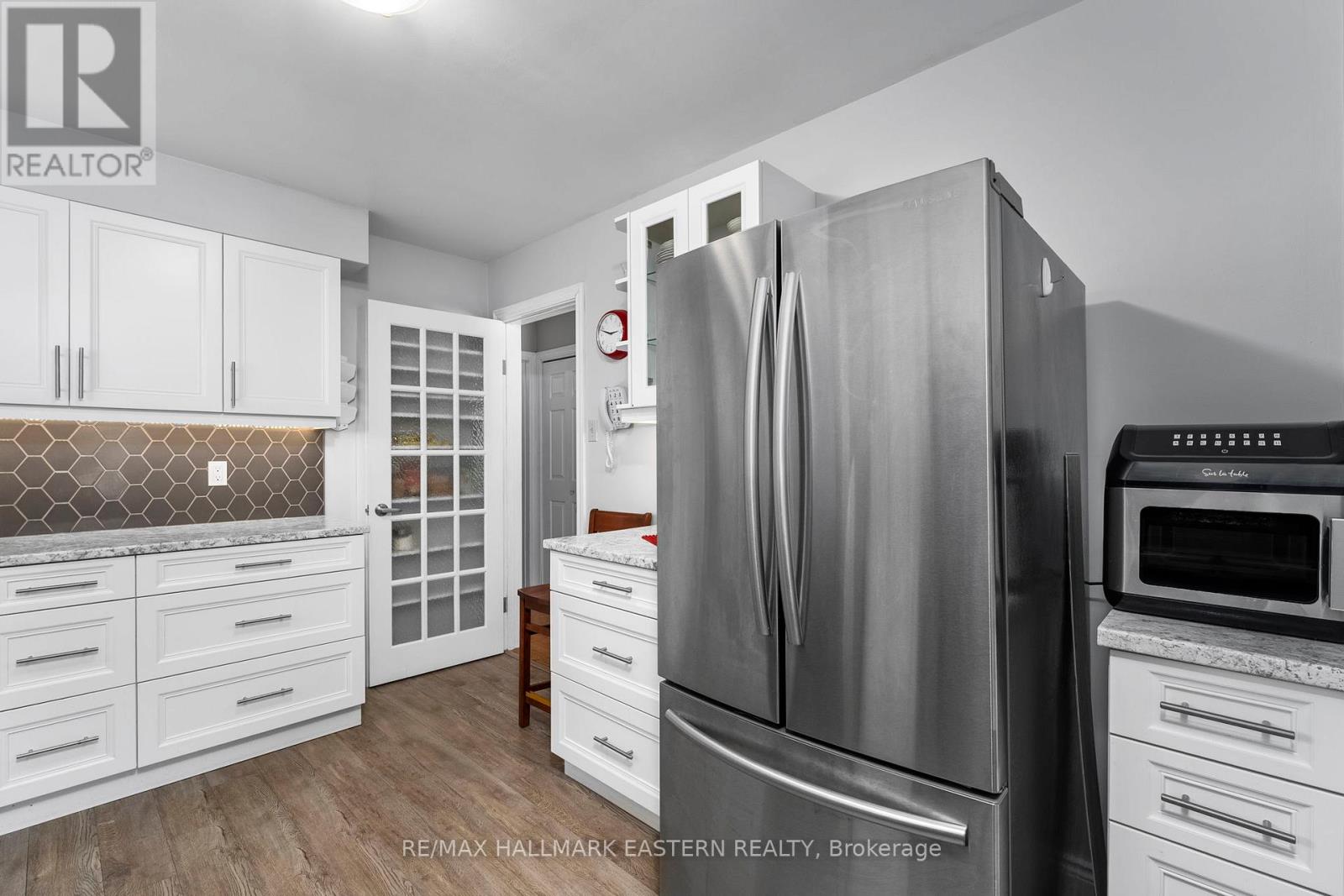 1275 Hopewell Avenue, Peterborough, Ontario  K9H 6T2 - Photo 11 - X12469033