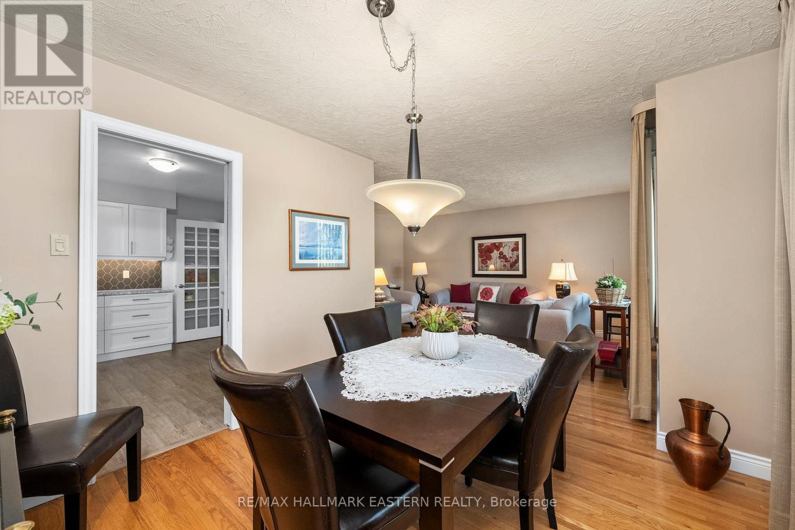 1275 Hopewell Avenue, Peterborough, Ontario  K9H 6T2 - Photo 9 - X12469033