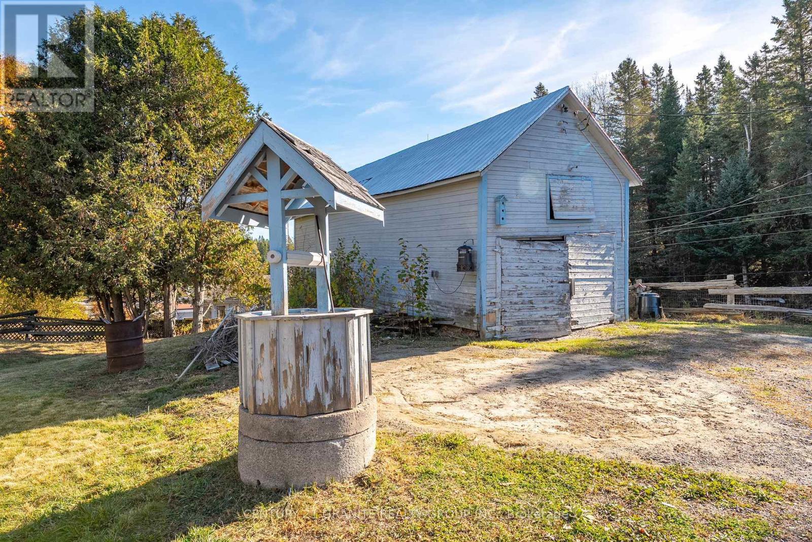 993 Detlor Road, Bancroft, Ontario  K0L 1C0 - Photo 39 - X12469064