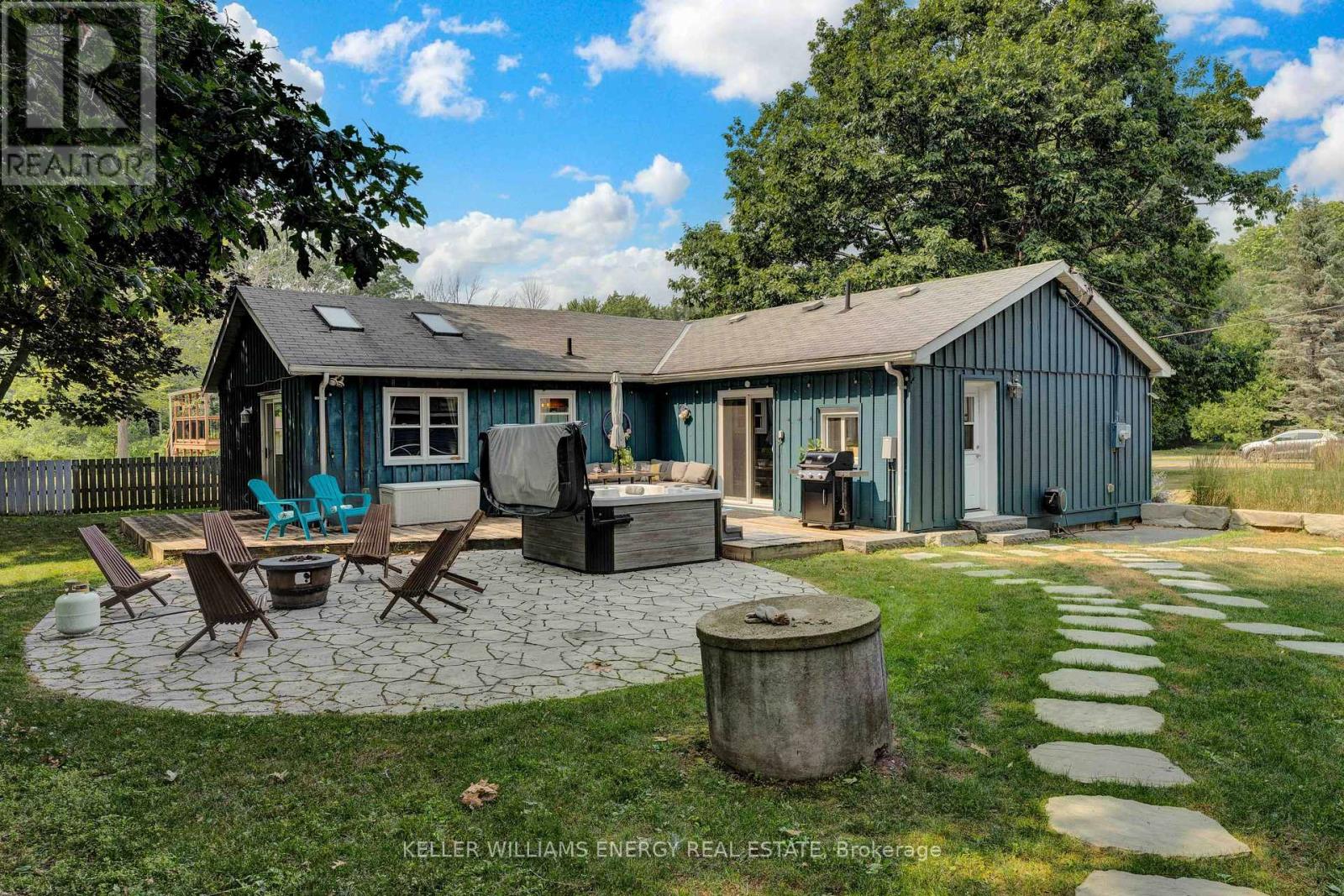 18 Lodge Road, Quinte West, Ontario  K0K 1L0 - Photo 23 - X12469065