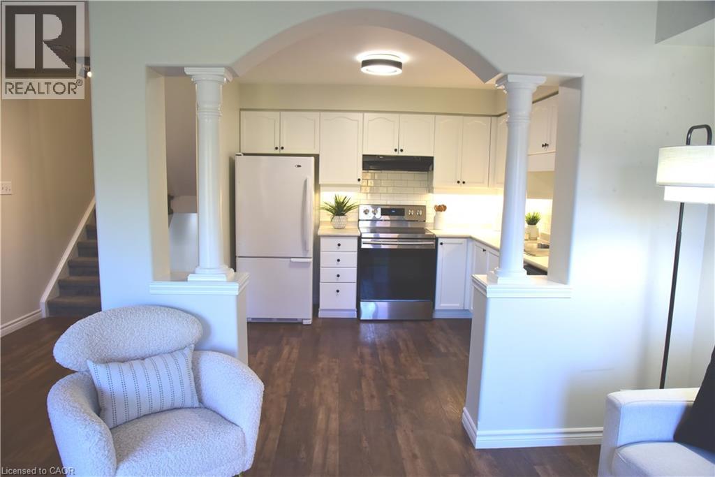42 Green Valley Drive Unit# 19, Kitchener, Ontario  N2P 2C3 - Photo 4 - 40779323