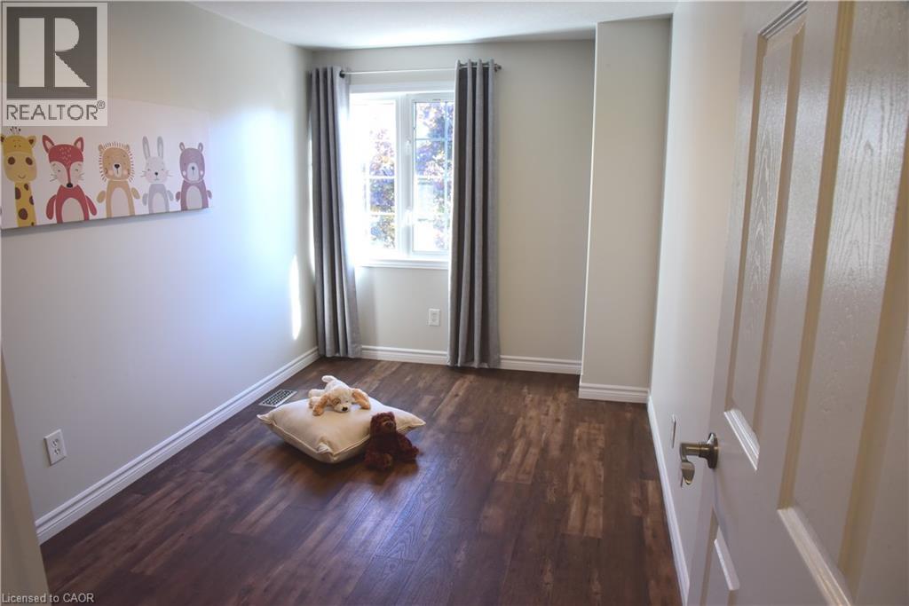 42 Green Valley Drive Unit# 19, Kitchener, Ontario  N2P 2C3 - Photo 10 - 40779323