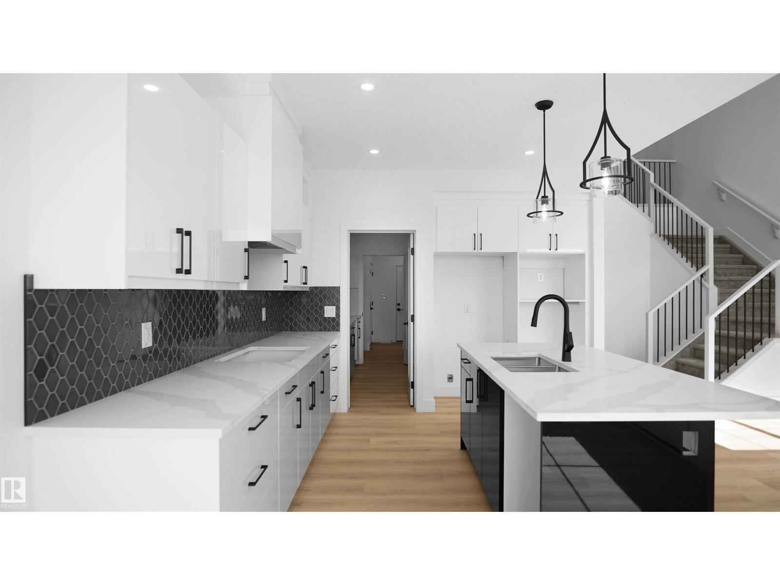 807 30 Av Nw, Edmonton, Alberta  T6T 2V3 - Photo 17 - E4462550