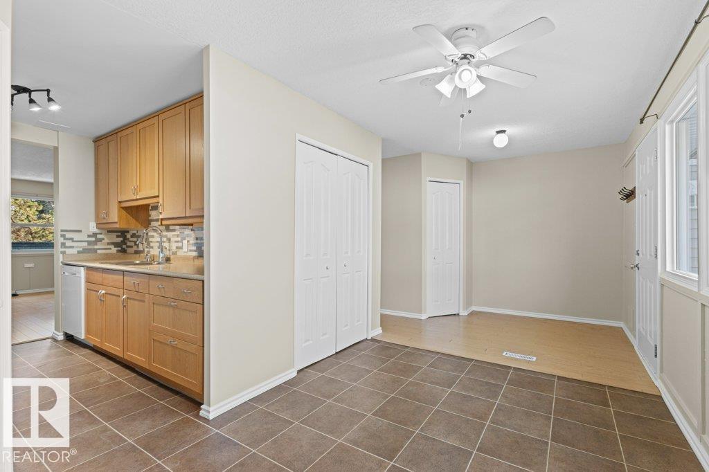 412 Village On The Green Gr Nw, Edmonton, Alberta  T5A 1H2 - Photo 15 - E4462551
