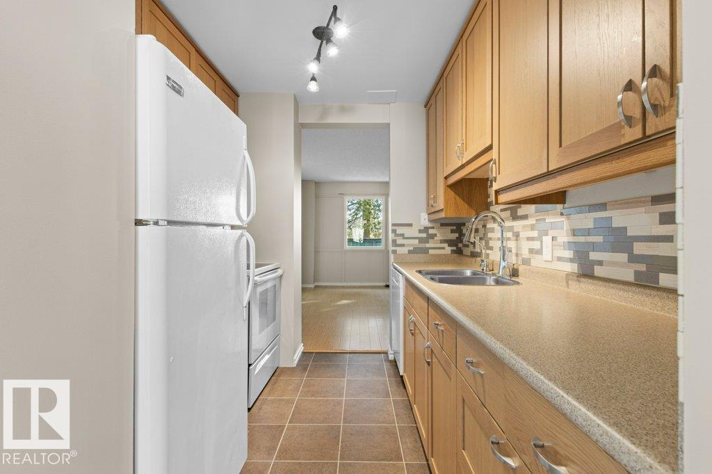 412 Village On The Green Gr Nw, Edmonton, Alberta  T5A 1H2 - Photo 17 - E4462551