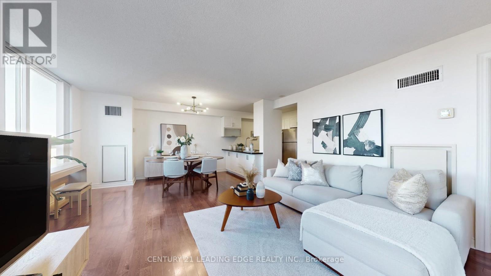 911 - 88 Times Avenue, Markham, Ontario  L3T 7Z4 - Photo 3 - N12468849