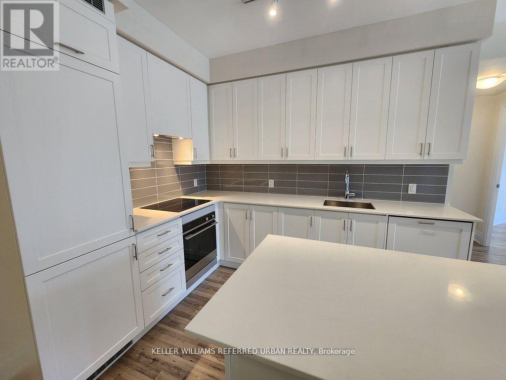 410 - 9075 Jane Street, Vaughan, Ontario  L4K 0L7 - Photo 2 - N12468868