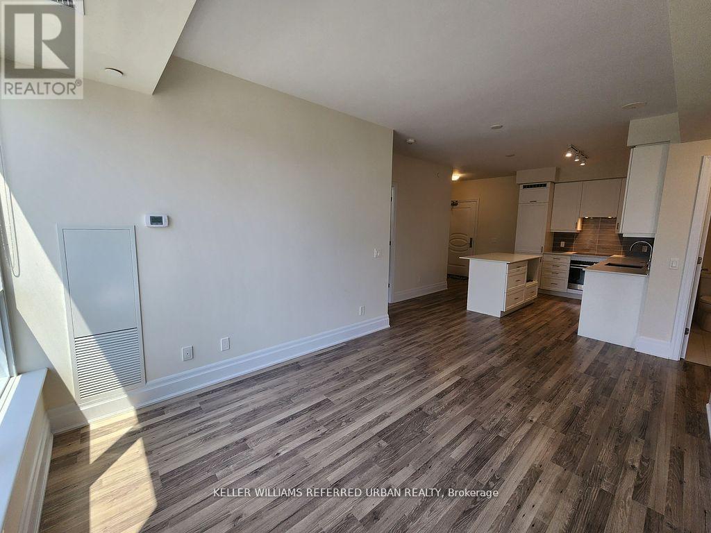 410 - 9075 Jane Street, Vaughan, Ontario  L4K 0L7 - Photo 4 - N12468868