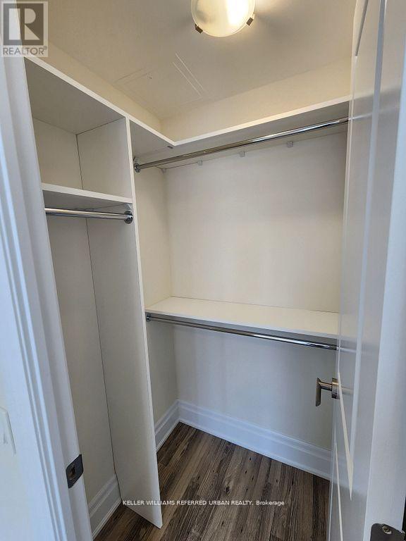 410 - 9075 Jane Street, Vaughan, Ontario  L4K 0L7 - Photo 9 - N12468868