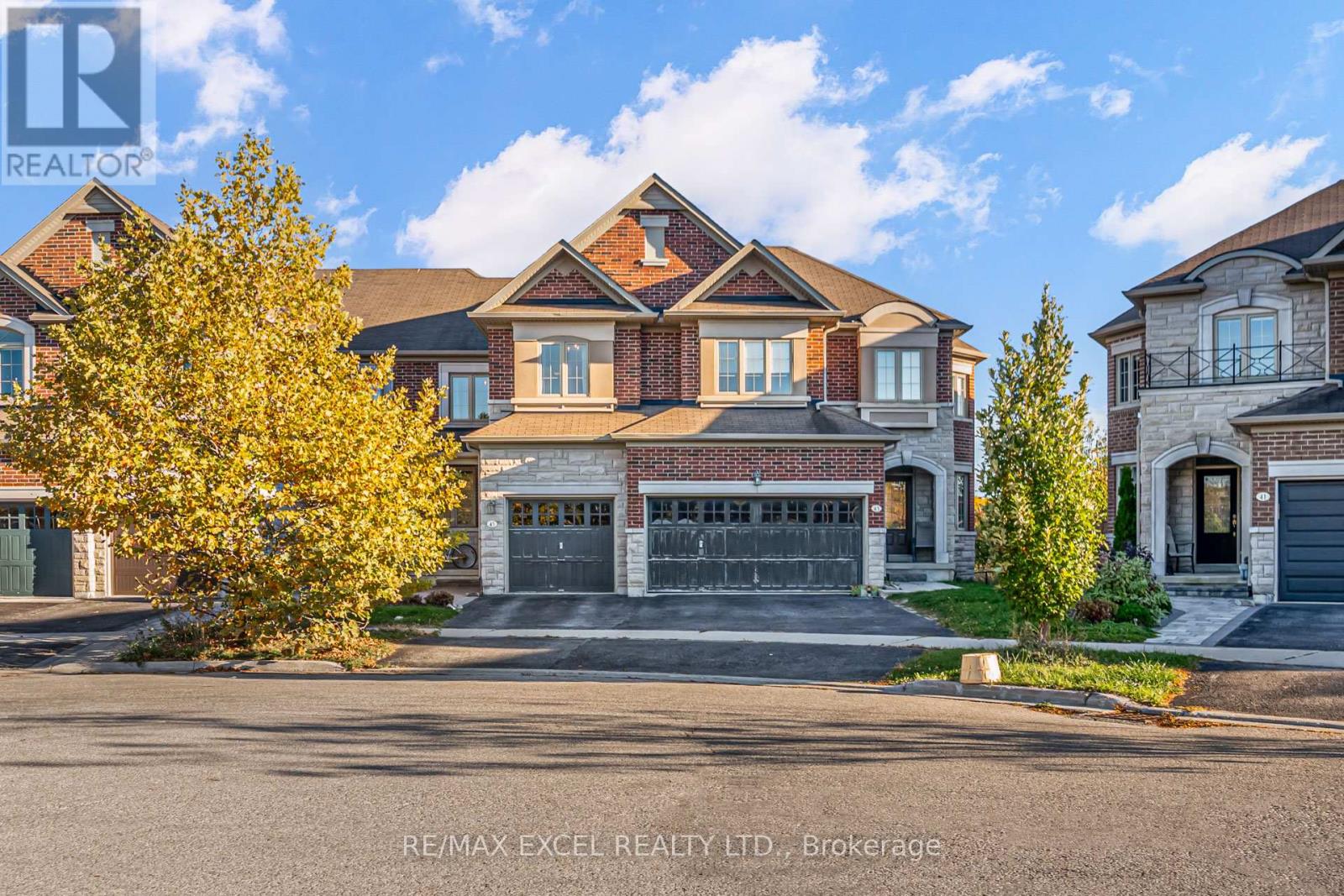 45 CEDARCREST CRESCENT, Richmond Hill, Ontario