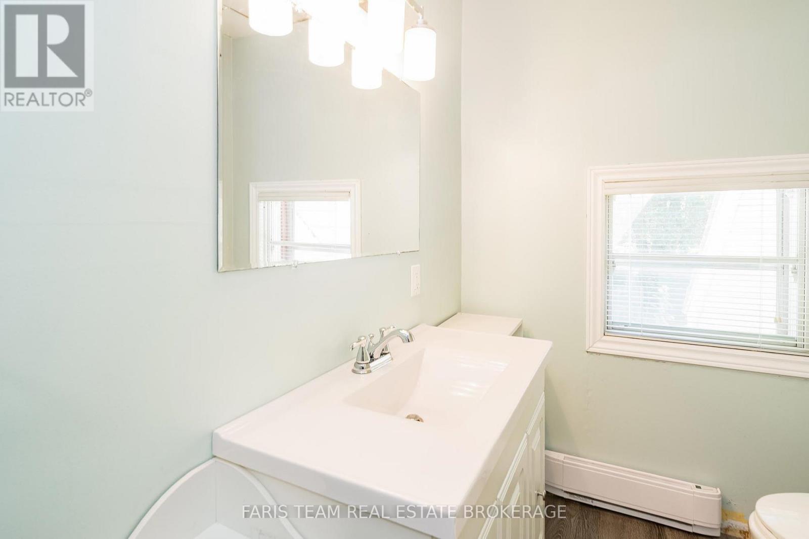 409 Dominion Avenue, Midland, Ontario  L4R 1P2 - Photo 23 - S12468850