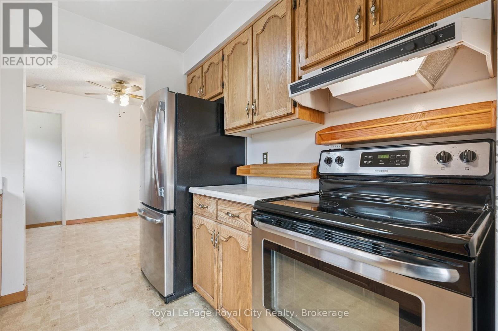 24 Hooper Street, Guelph (St. Patrick's Ward), Ontario  N1E 5W5 - Photo 14 - X12469042