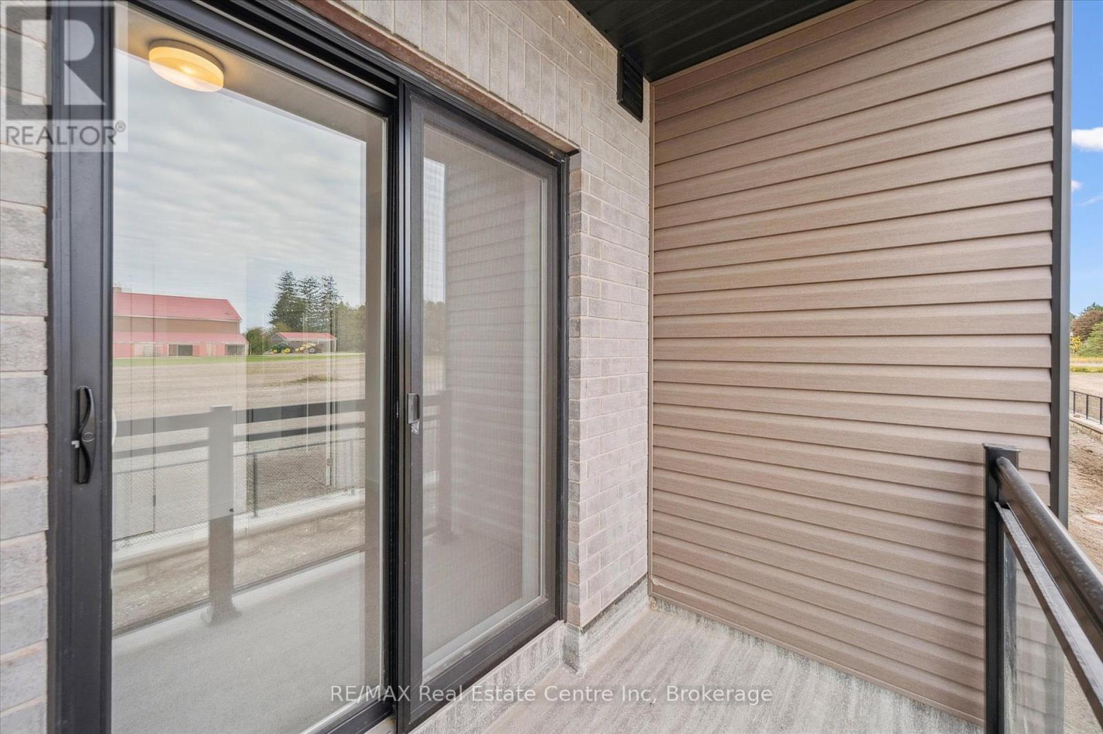 62 - 940 St David Street N, Centre Wellington (Fergus), Ontario  N1M 0L7 - Photo 15 - X12469050