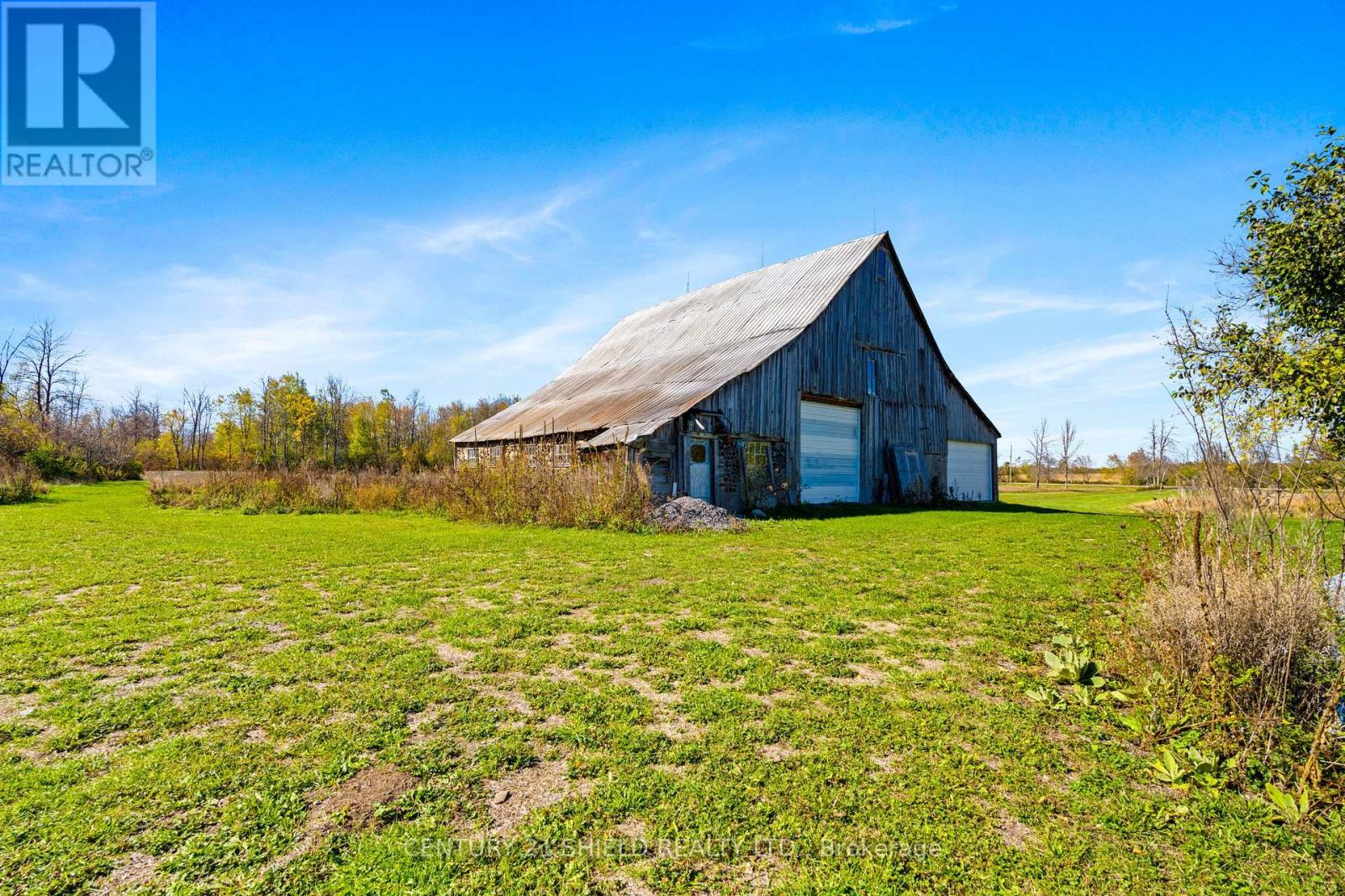 14244 County Rd 18 Road, South Stormont, Ontario  K0C 1M0 - Photo 12 - X12469060