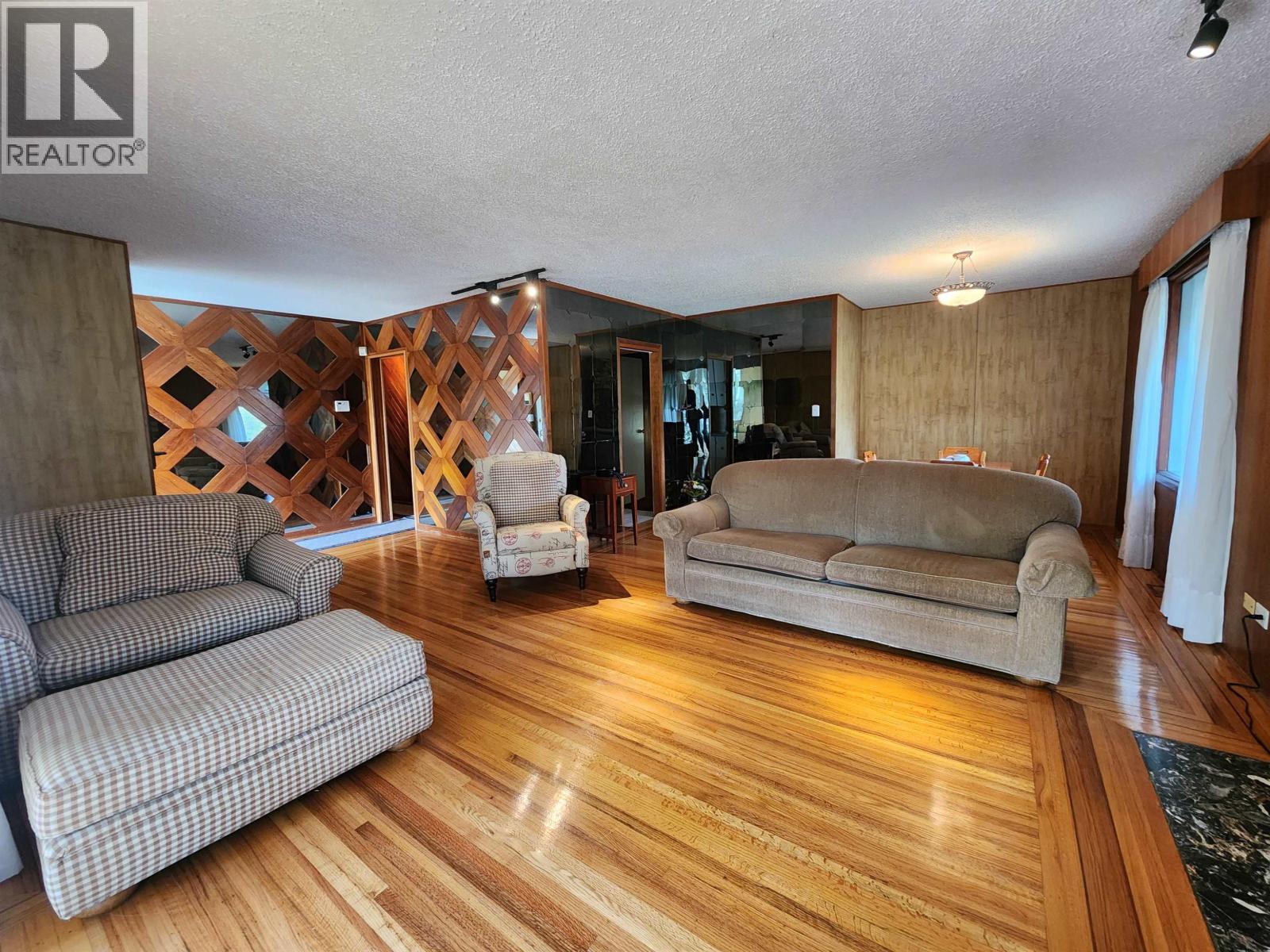 1591 Cedar Street, Prince George, British Columbia  V2L 1B6 - Photo 10 - R3059500