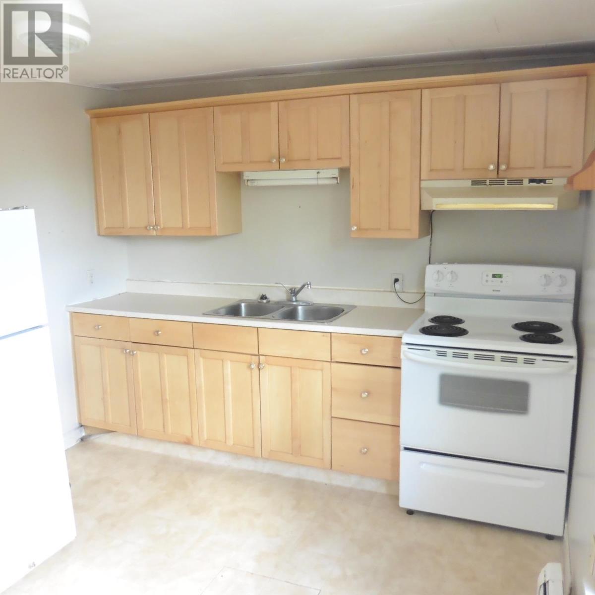 36-38 Upper Hillsborough Street, Charlottetown, Prince Edward Island  C1A 4X3 - Photo 10 - 202526124