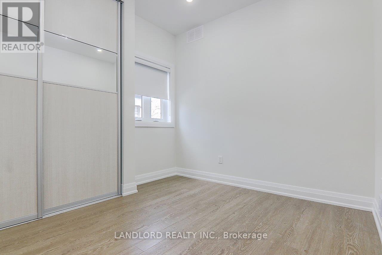 Upper - 82 Livingstone Avenue, Toronto, Ontario  M6E 2L8 - Photo 18 - W12468833