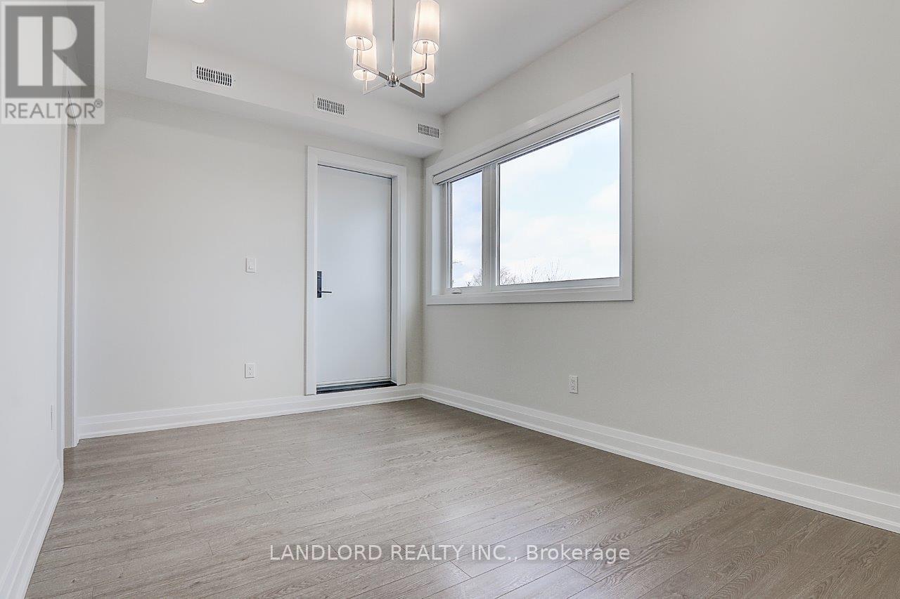 Upper - 82 Livingstone Avenue, Toronto, Ontario  M6E 2L8 - Photo 24 - W12468833