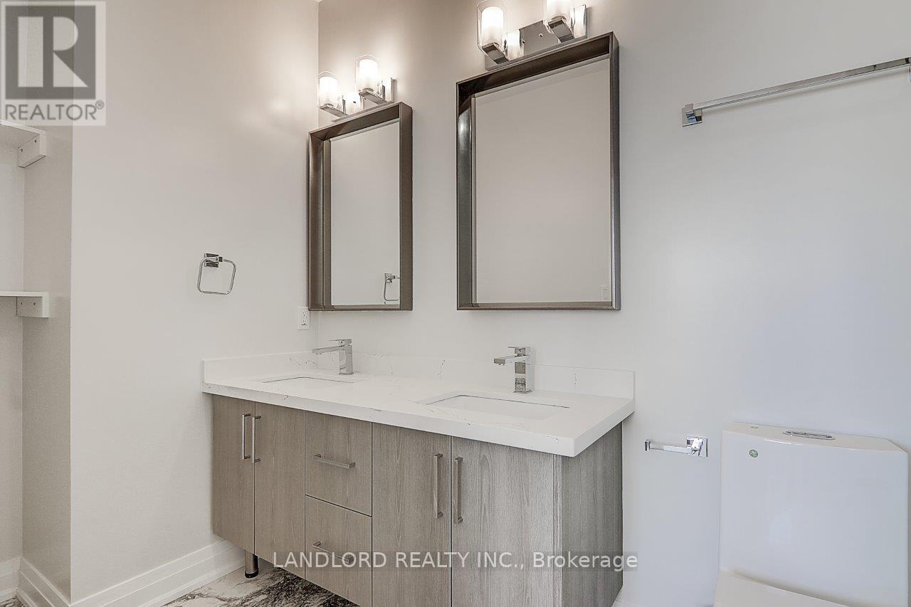 Upper - 82 Livingstone Avenue, Toronto, Ontario  M6E 2L8 - Photo 27 - W12468833