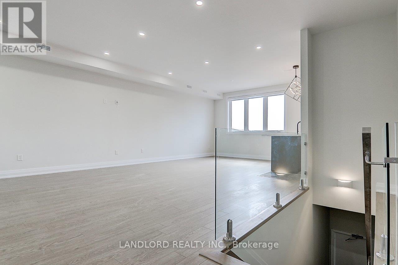 Upper - 82 Livingstone Avenue, Toronto, Ontario  M6E 2L8 - Photo 3 - W12468833