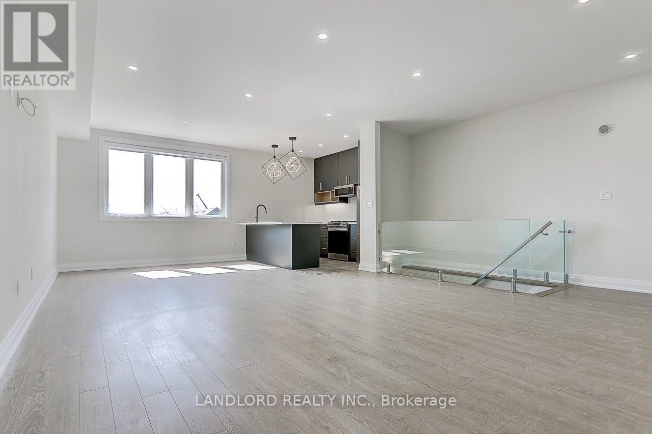 Upper - 82 Livingstone Avenue, Toronto, Ontario  M6E 2L8 - Photo 7 - W12468833