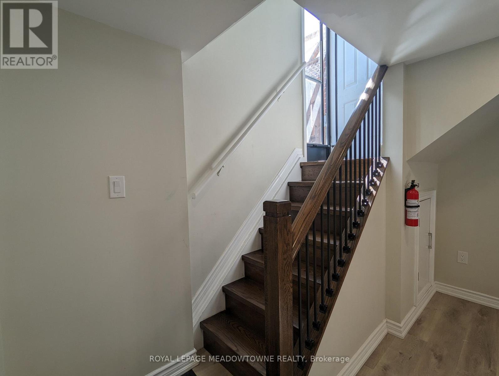 240 Wellesworth Drive, Toronto, Ontario  M9C 4S6 - Photo 13 - W12468869