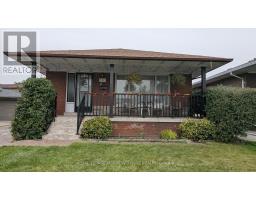 #LOWER - 240 WELLESWORTH DRIVE, Toronto, Ontario