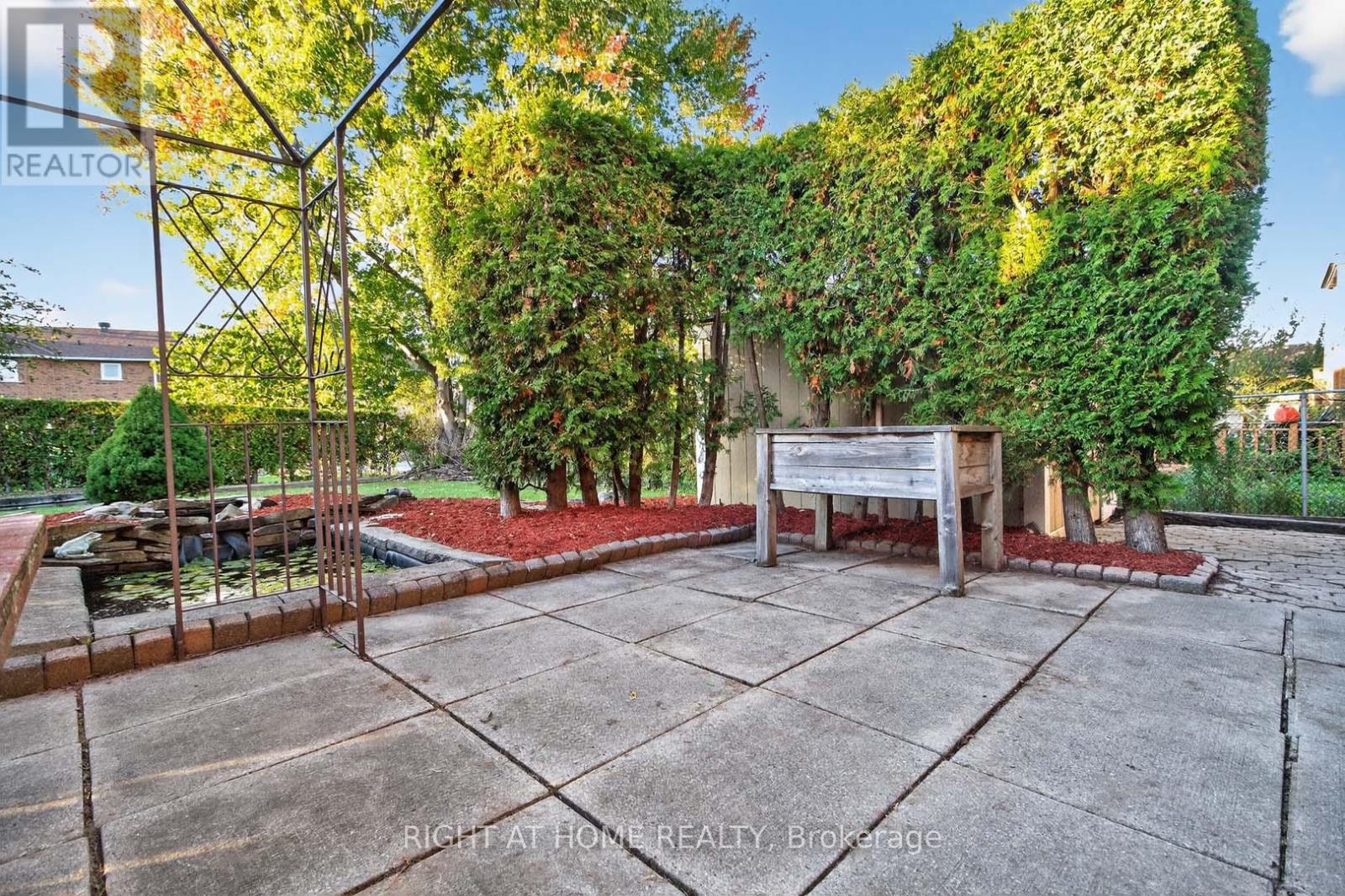 4433 Sedgefield Road, Mississauga, Ontario  L5M 3B6 - Photo 31 - W12468873