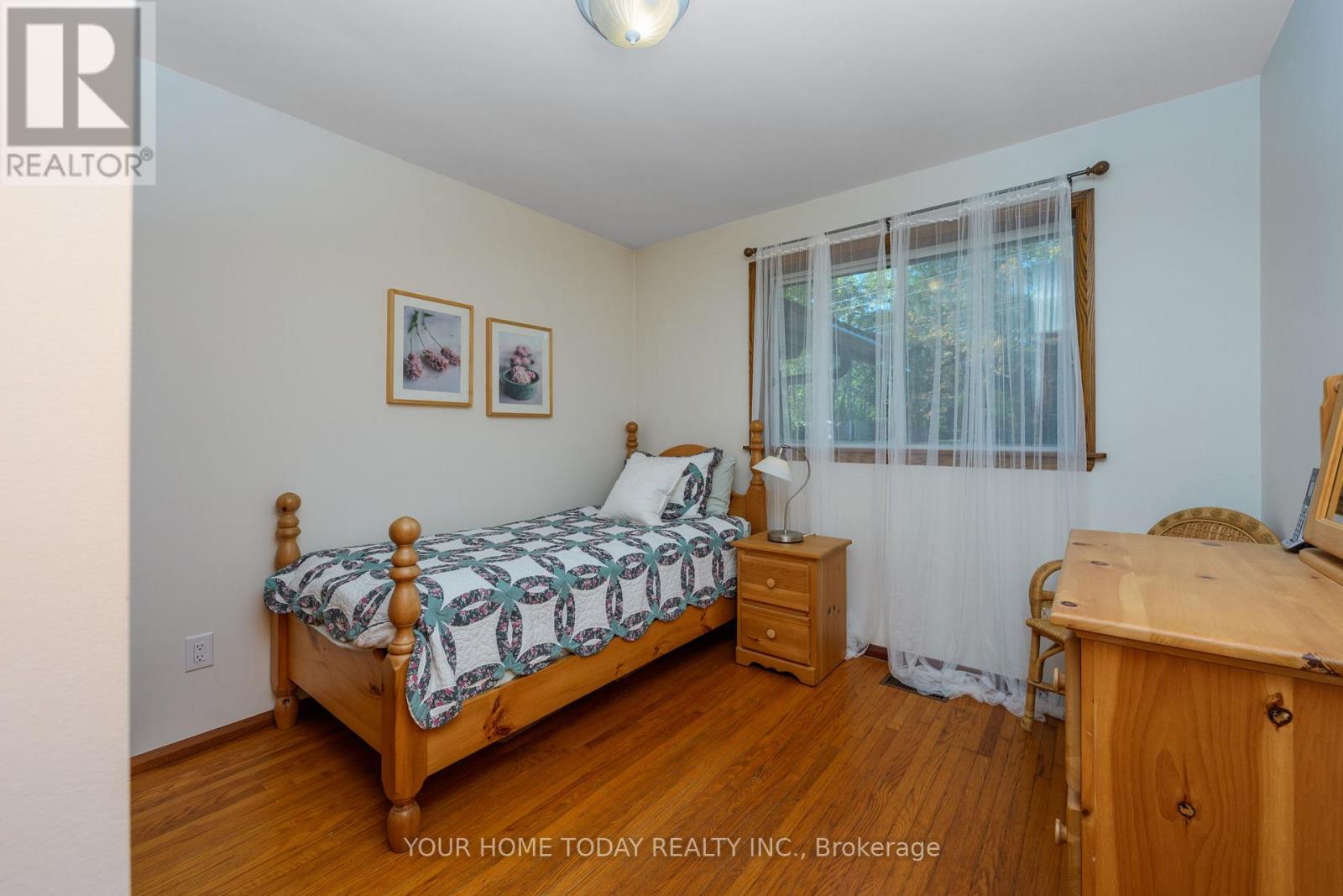 8519 Guelph Line, Milton, Ontario  L0P 1B0 - Photo 20 - W12468874