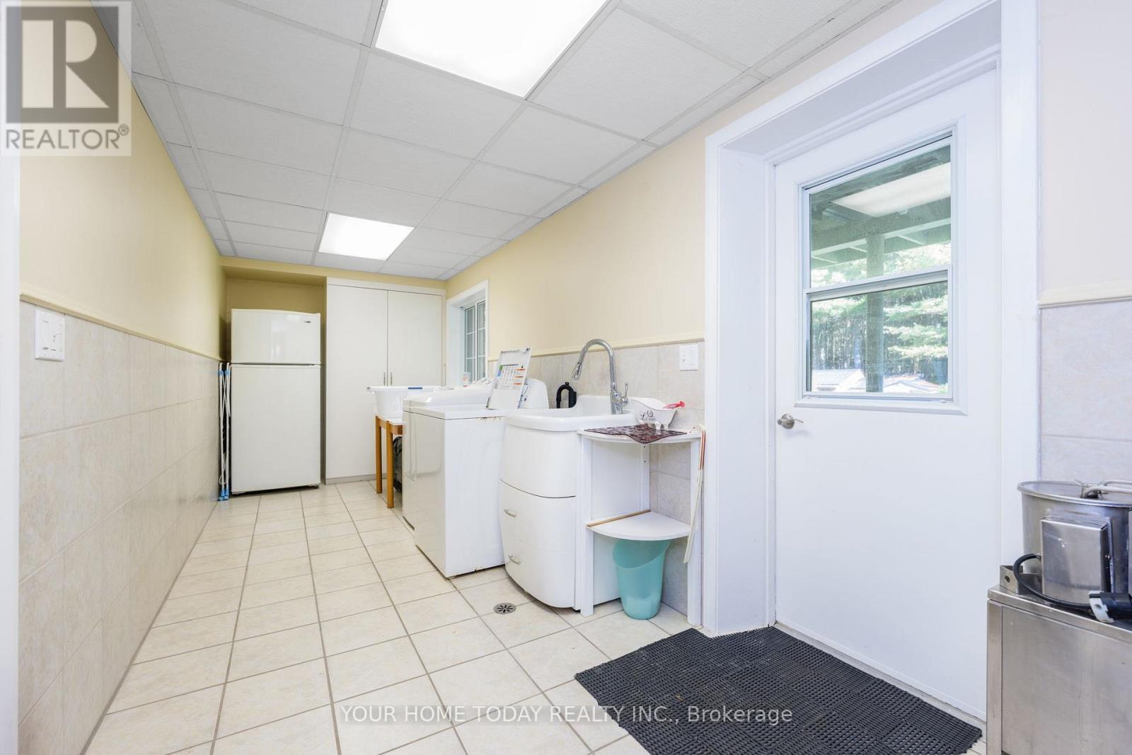 8519 Guelph Line, Milton, Ontario  L0P 1B0 - Photo 39 - W12468874