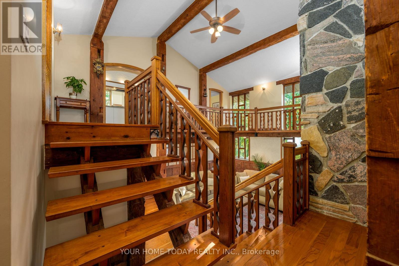 8519 Guelph Line, Milton, Ontario  L0P 1B0 - Photo 6 - W12468874