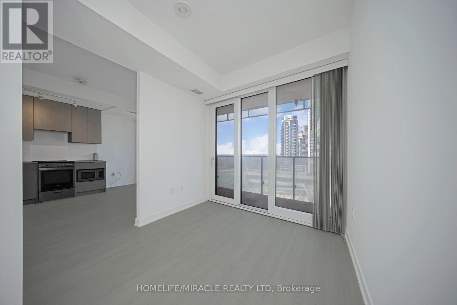 1002 - 3883 Quartz Road, Mississauga, Ontario  L5B 0M4 - Photo 11 - W12468896