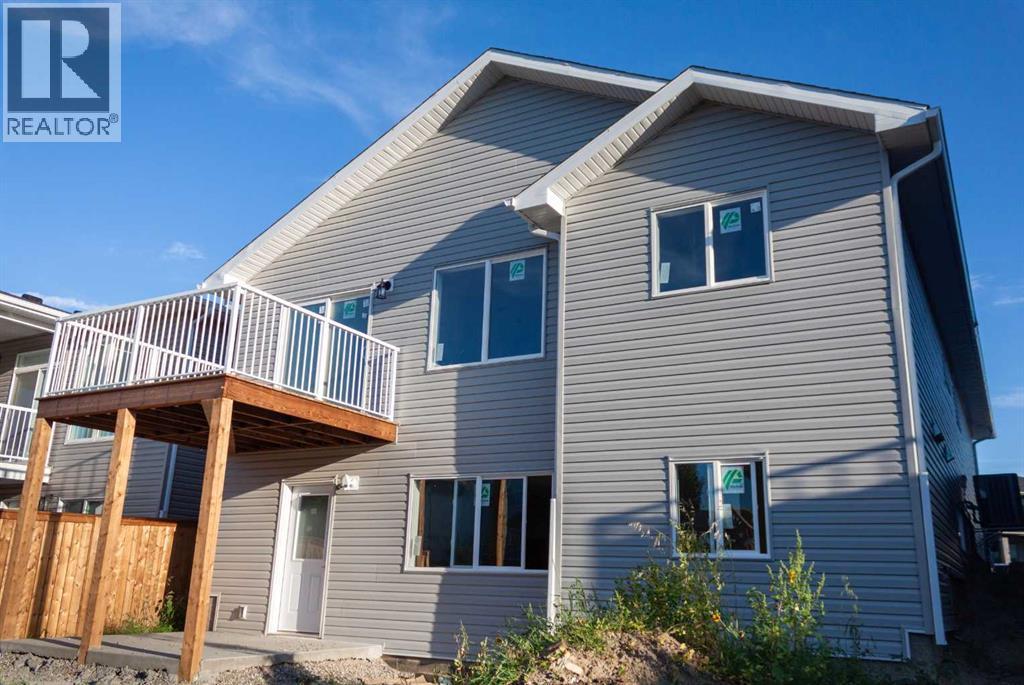 Property at 161 Rivergrove Chase W image 3