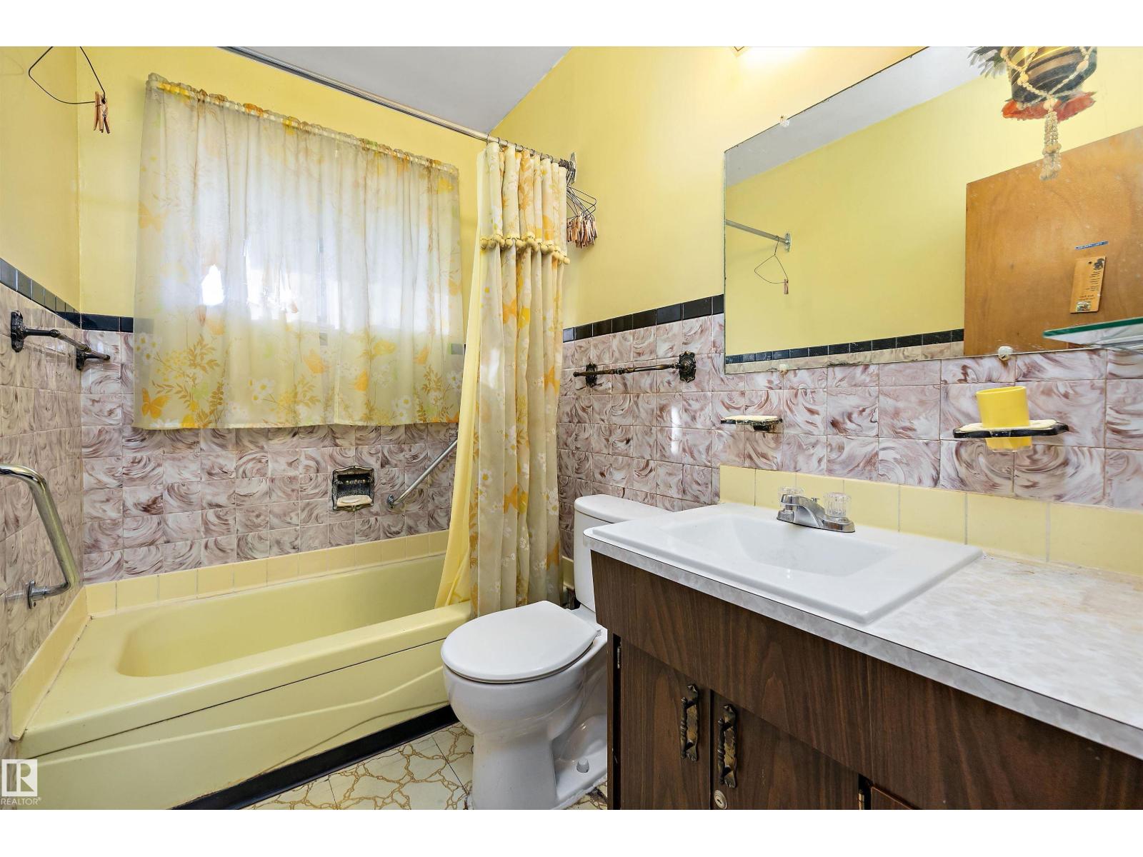 13711 133 Av Nw, Edmonton, Alberta  T5L 3T3 - Photo 8 - E4462544