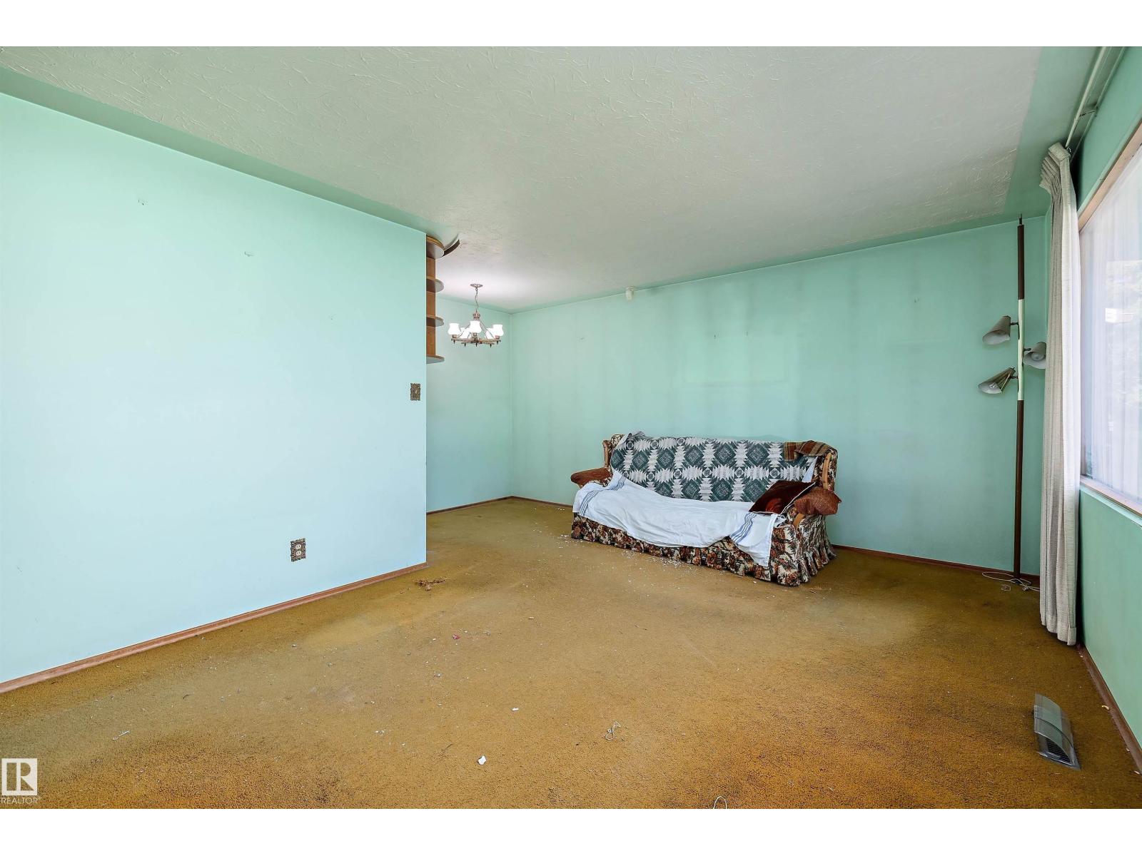 13711 133 Av Nw, Edmonton, Alberta  T5L 3T3 - Photo 12 - E4462544