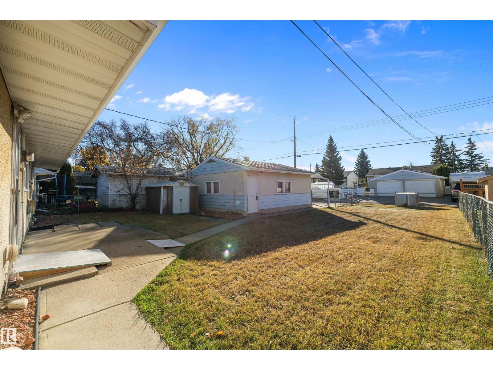 13711 133 Av Nw, Edmonton, Alberta  T5L 3T3 - Photo 24 - E4462544