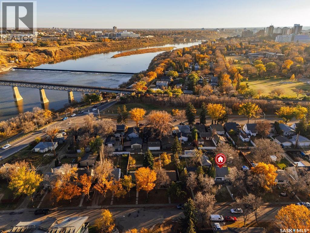 1129 Oxford Street, Saskatoon, Saskatchewan  S7K 4S0 - Photo 3 - SK021134