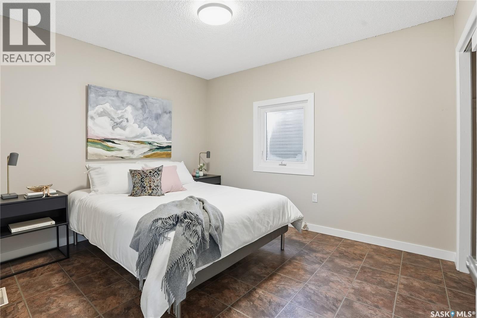 3 Minto Place, Saskatoon, Saskatchewan  S7L 1C4 - Photo 12 - SK021128