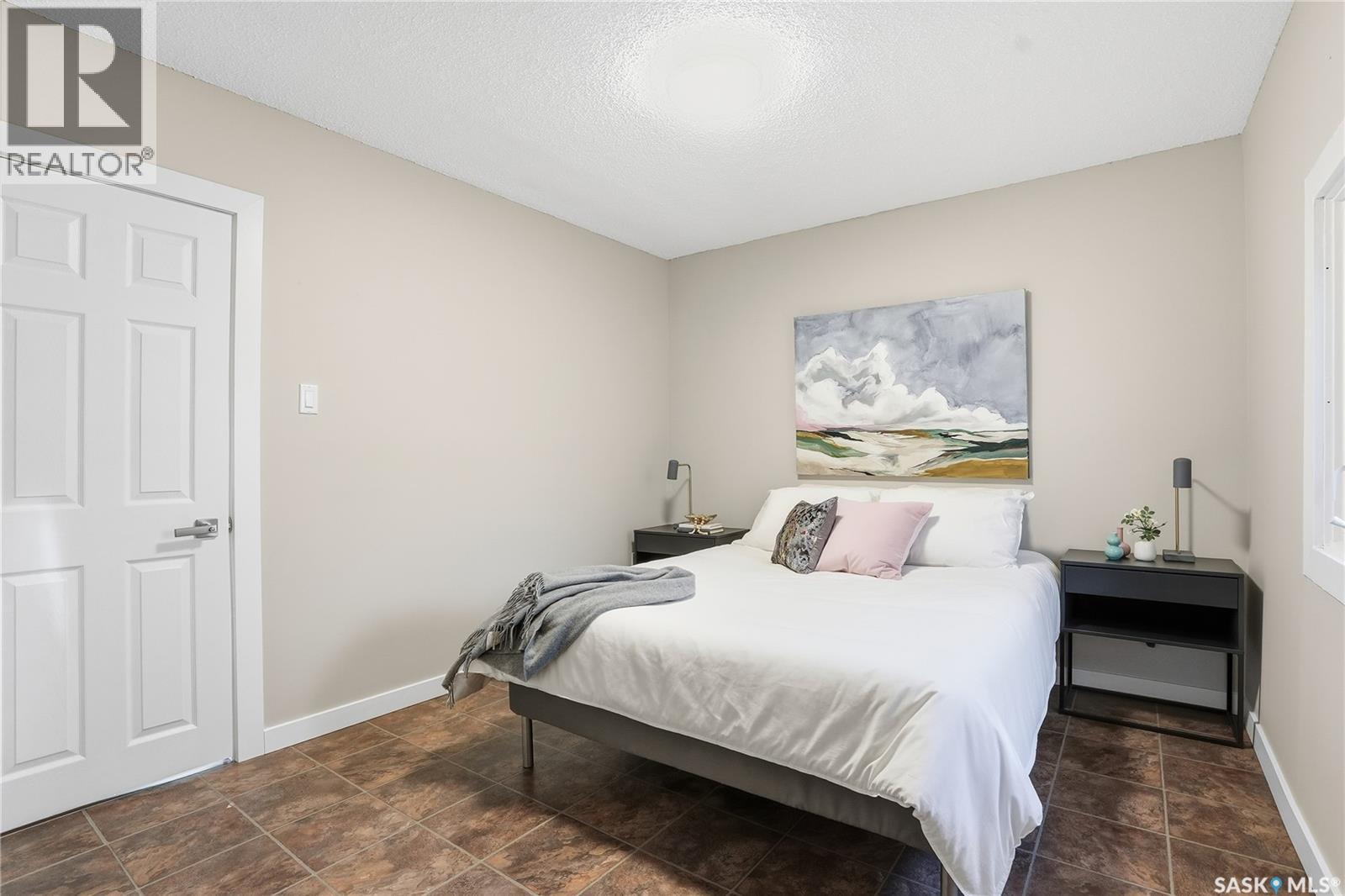 3 Minto Place, Saskatoon, Saskatchewan  S7L 1C4 - Photo 14 - SK021128