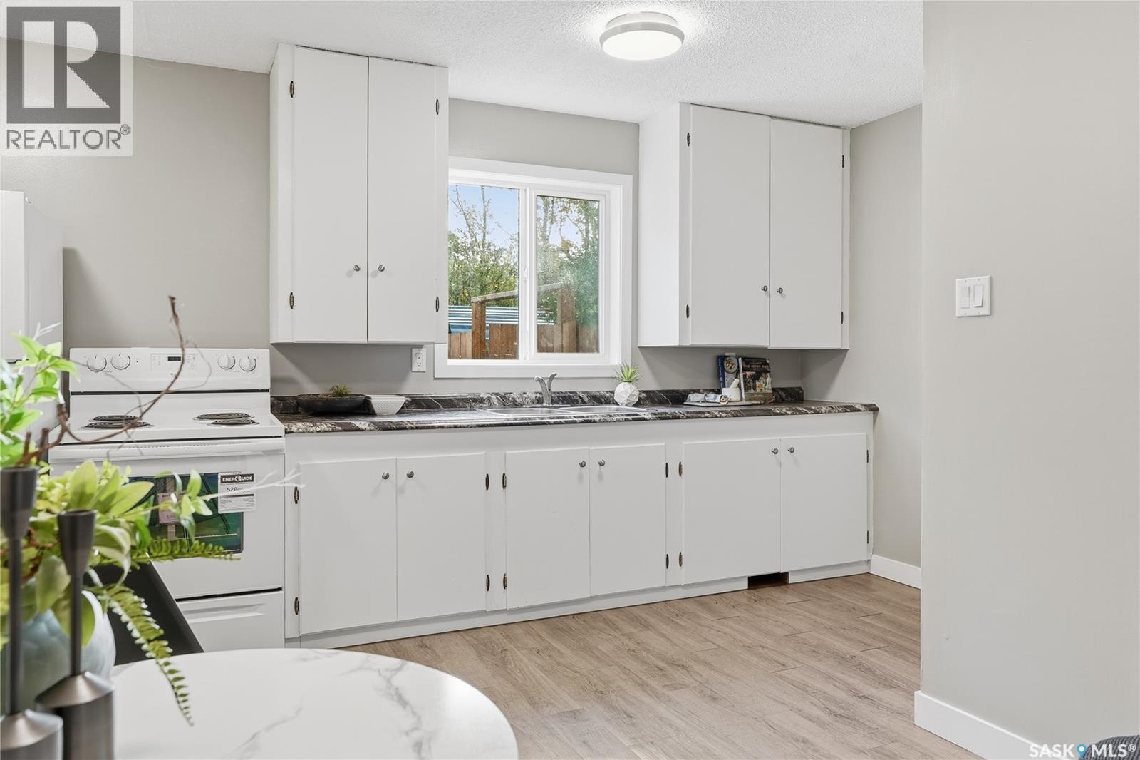3 Minto Place, Saskatoon, Saskatchewan  S7L 1C4 - Photo 25 - SK021128