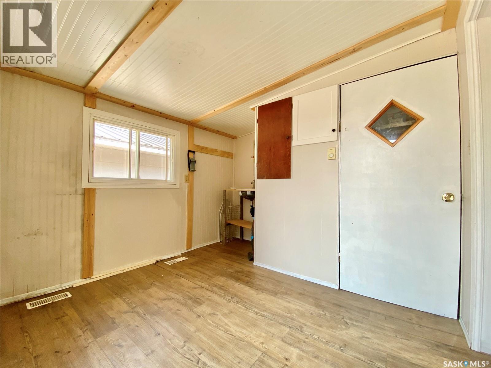 305 Allan Avenue, Saltcoats, Saskatchewan  S0A 3R0 - Photo 10 - SK021017