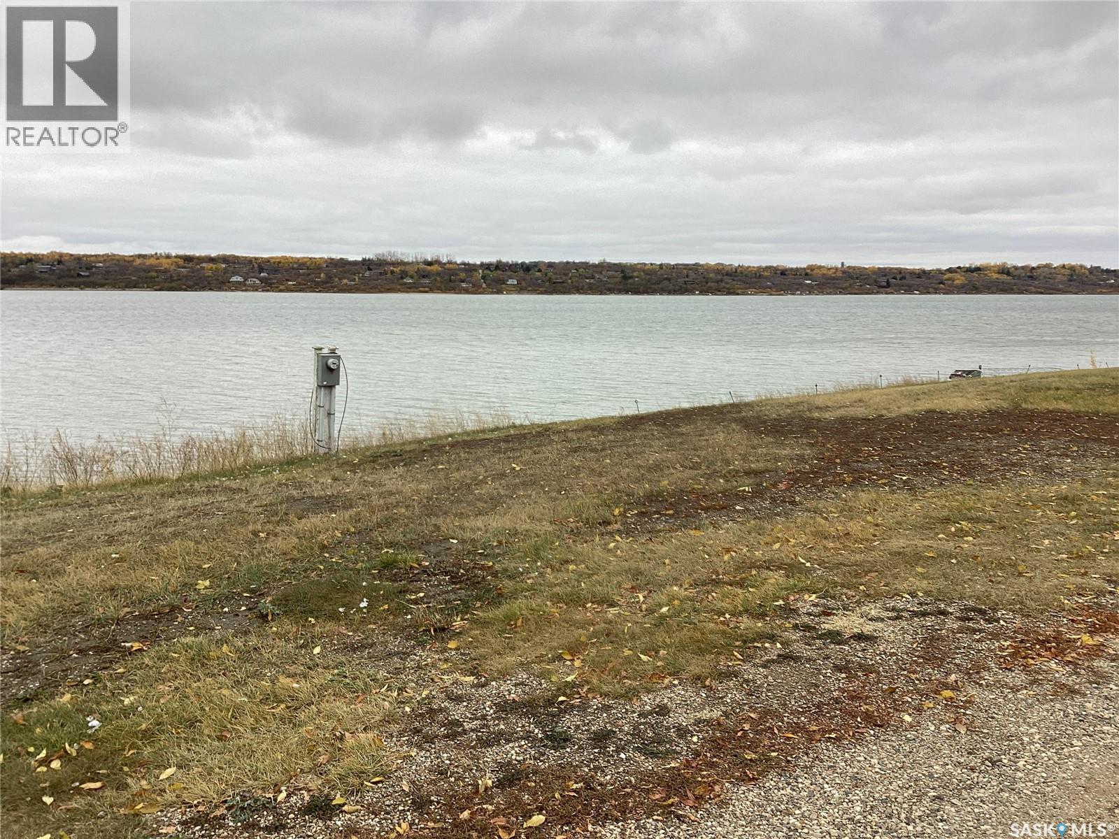 704 Grove Avenue, Saskatchewan Beach, Saskatchewan  S0G 4L0 - Photo 3 - SK021007