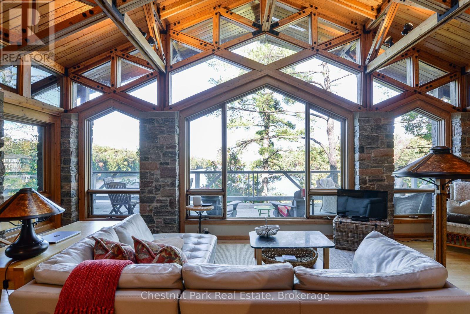 1024 Neals Road, Muskoka Lakes, Ontario  P0C 1M0 - Photo 14 - X12468571