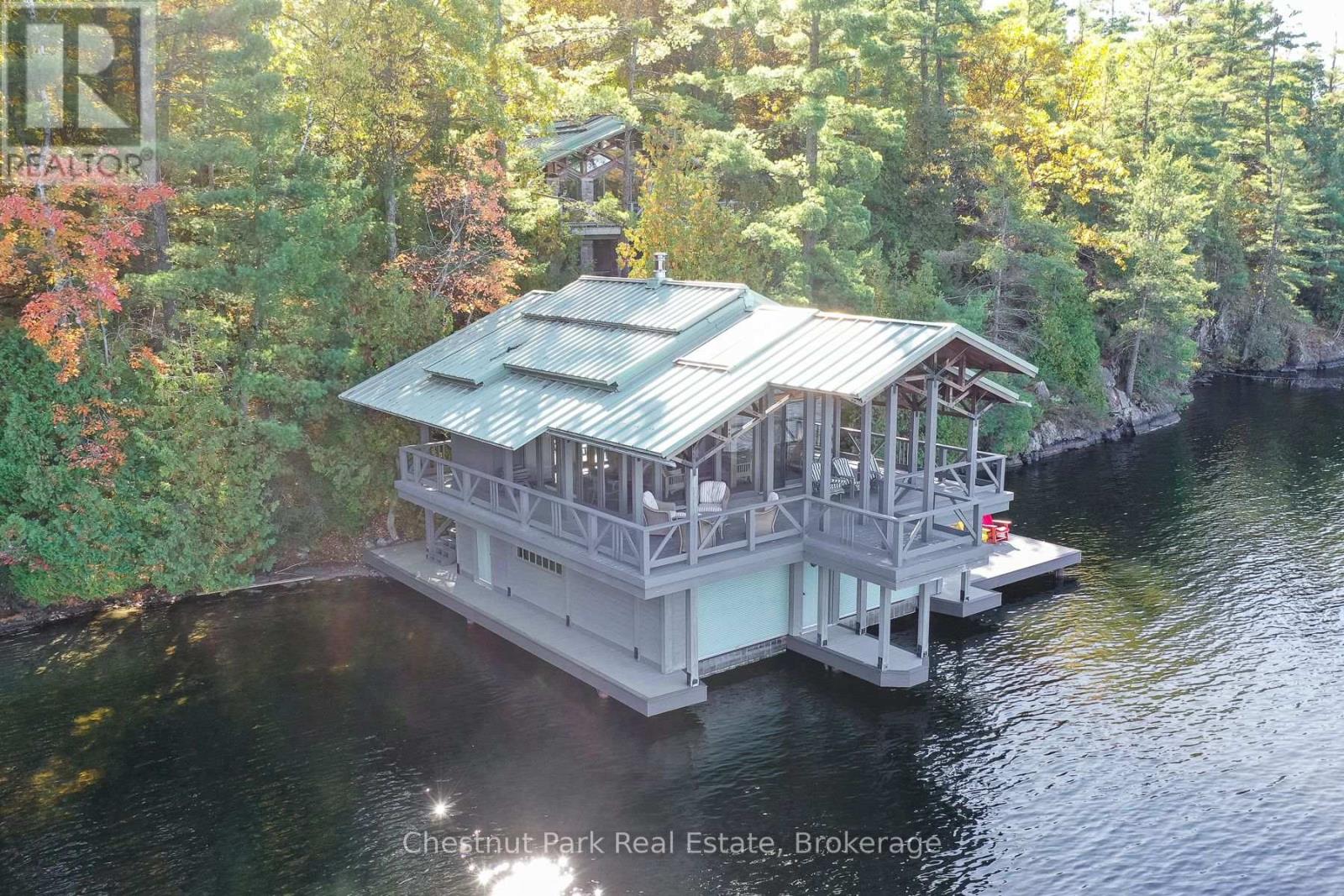 1024 Neals Road, Muskoka Lakes, Ontario  P0C 1M0 - Photo 2 - X12468571