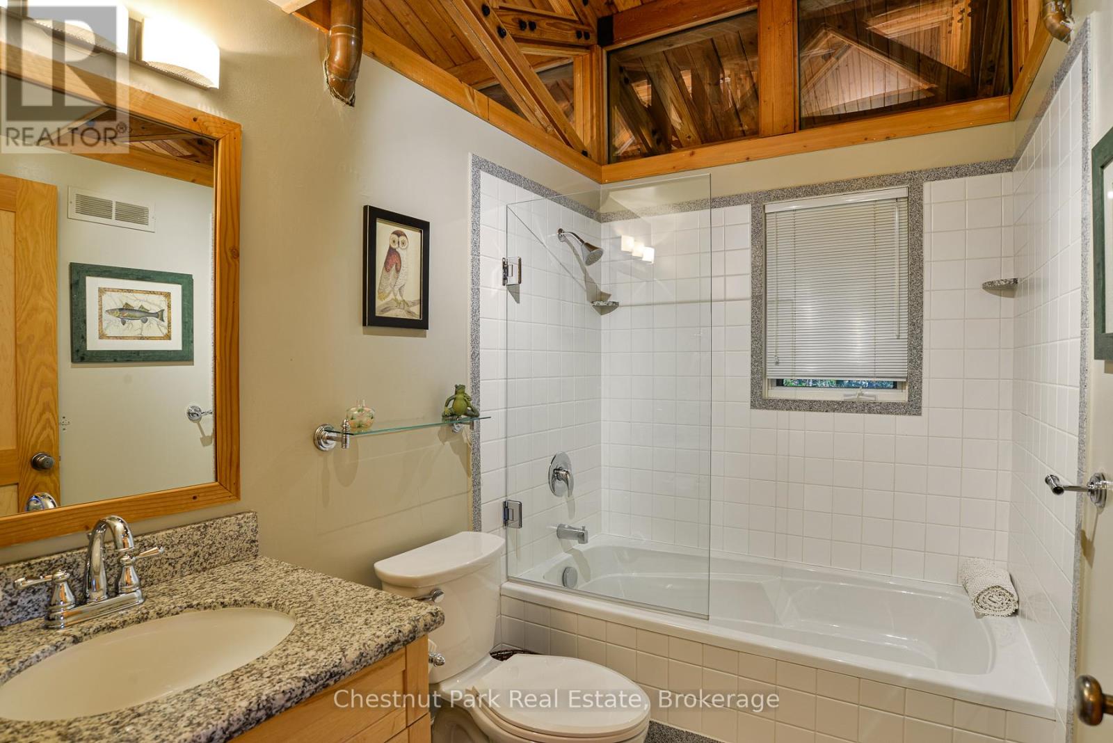 1024 Neals Road, Muskoka Lakes, Ontario  P0C 1M0 - Photo 25 - X12468571