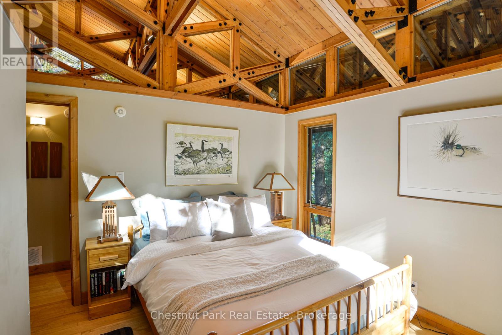 1024 Neals Road, Muskoka Lakes, Ontario  P0C 1M0 - Photo 23 - X12468571