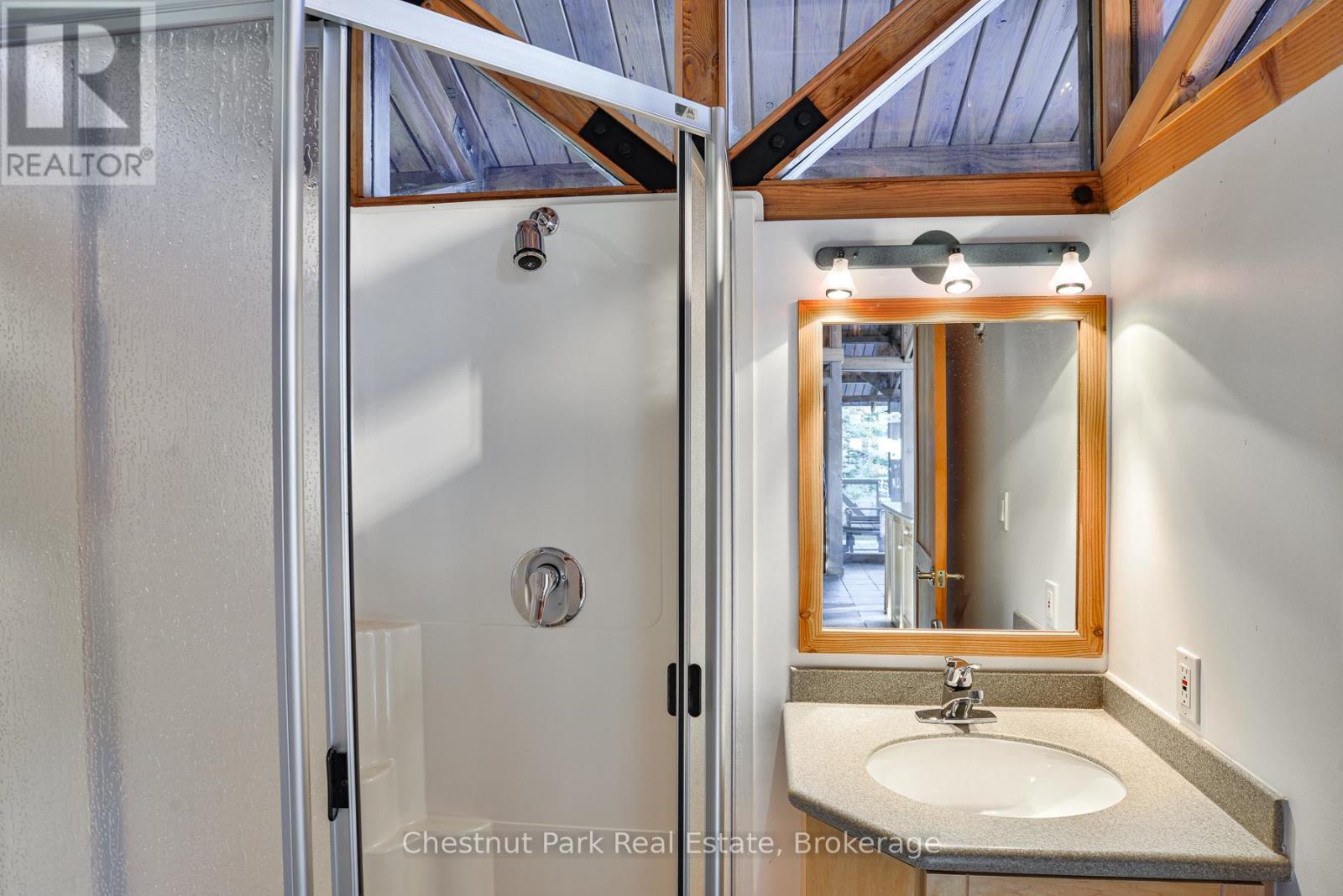 1024 Neals Road, Muskoka Lakes, Ontario  P0C 1M0 - Photo 34 - X12468571