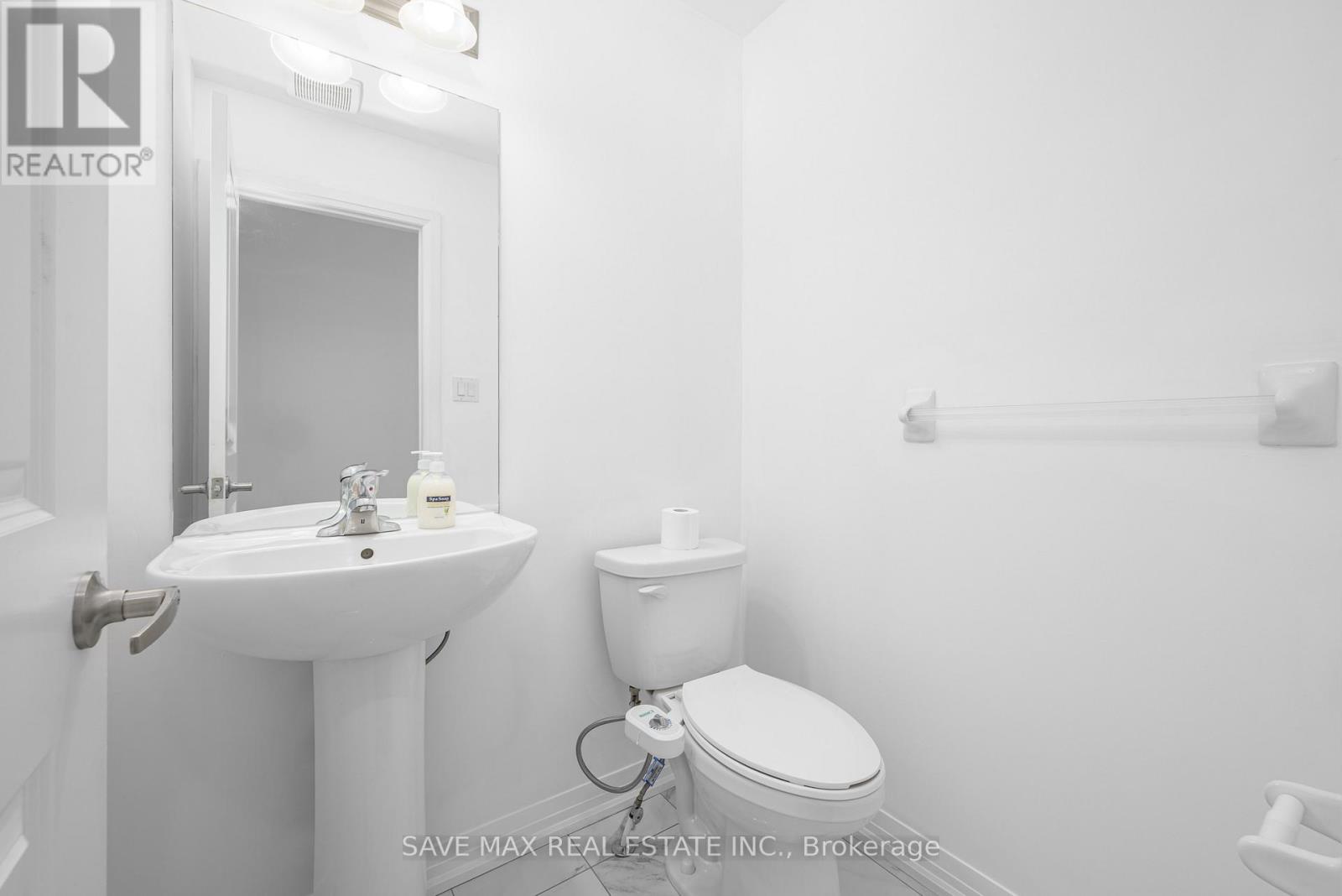 43 Carew Boulevard, Kawartha Lakes, Ontario  K9V 0P7 - Photo 23 - X12468832