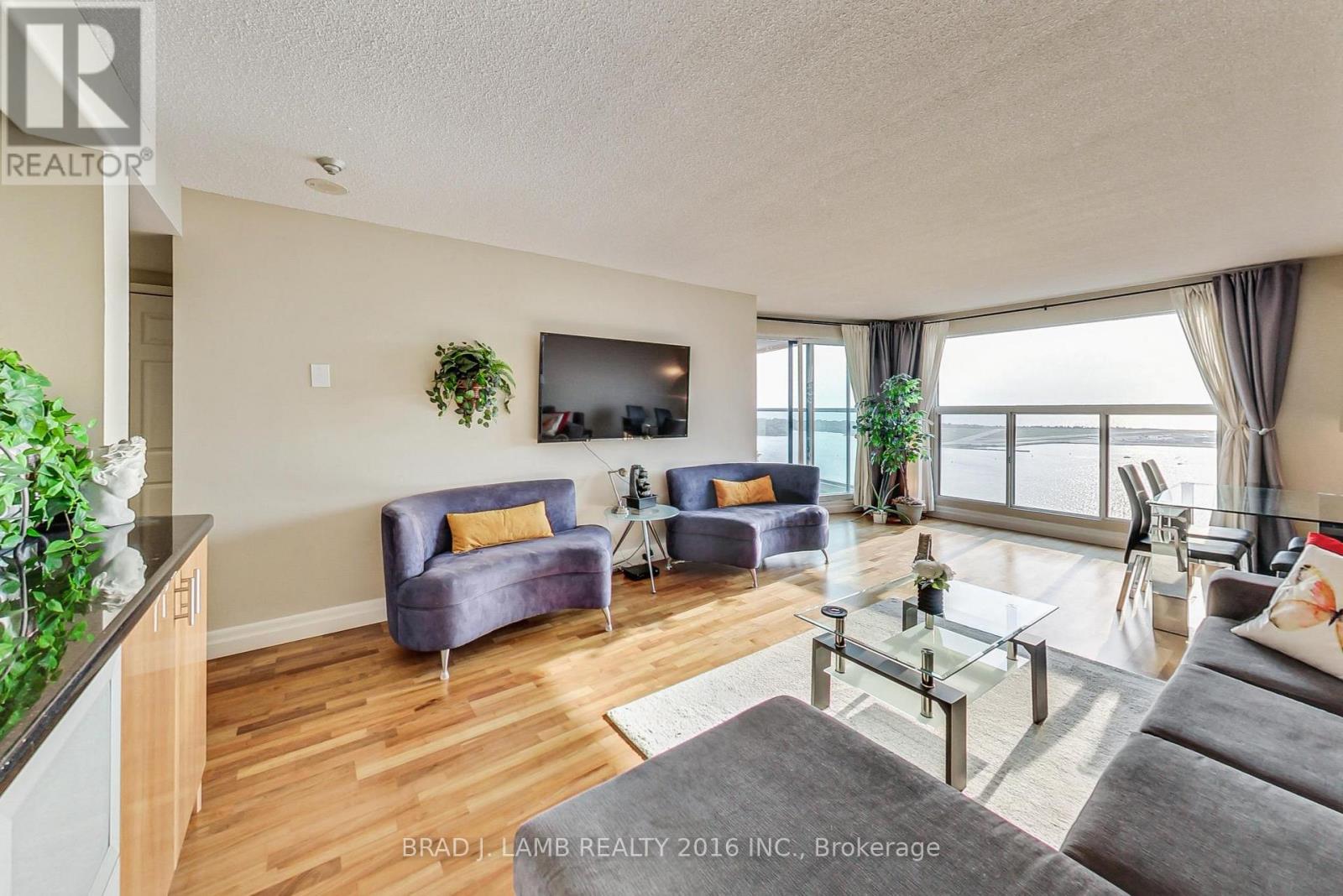 2911 - 99 Harbour Square, Toronto, Ontario  M5J 2H2 - Photo 7 - C12468919