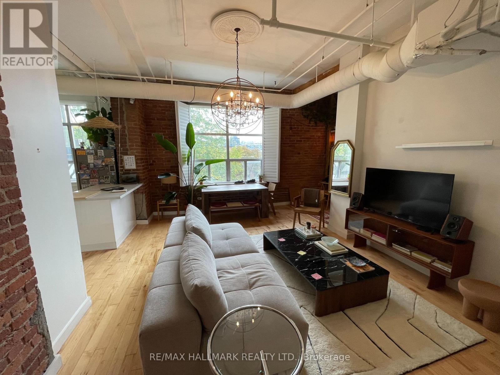 304 - 426 Queen Street E, Toronto, Ontario  M5A 1T4 - Photo 3 - C12468957